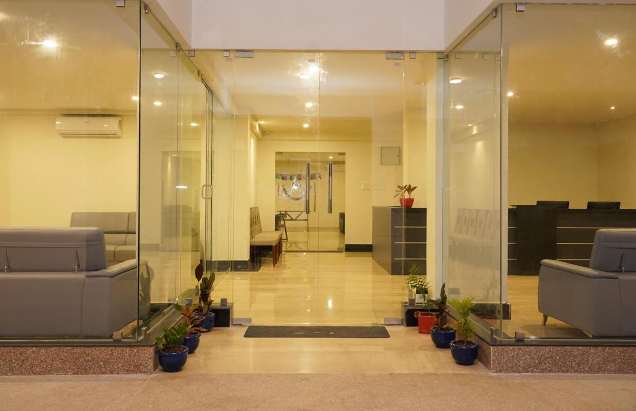 Hotel D Dev Vijayawāda Εξωτερικό φωτογραφία