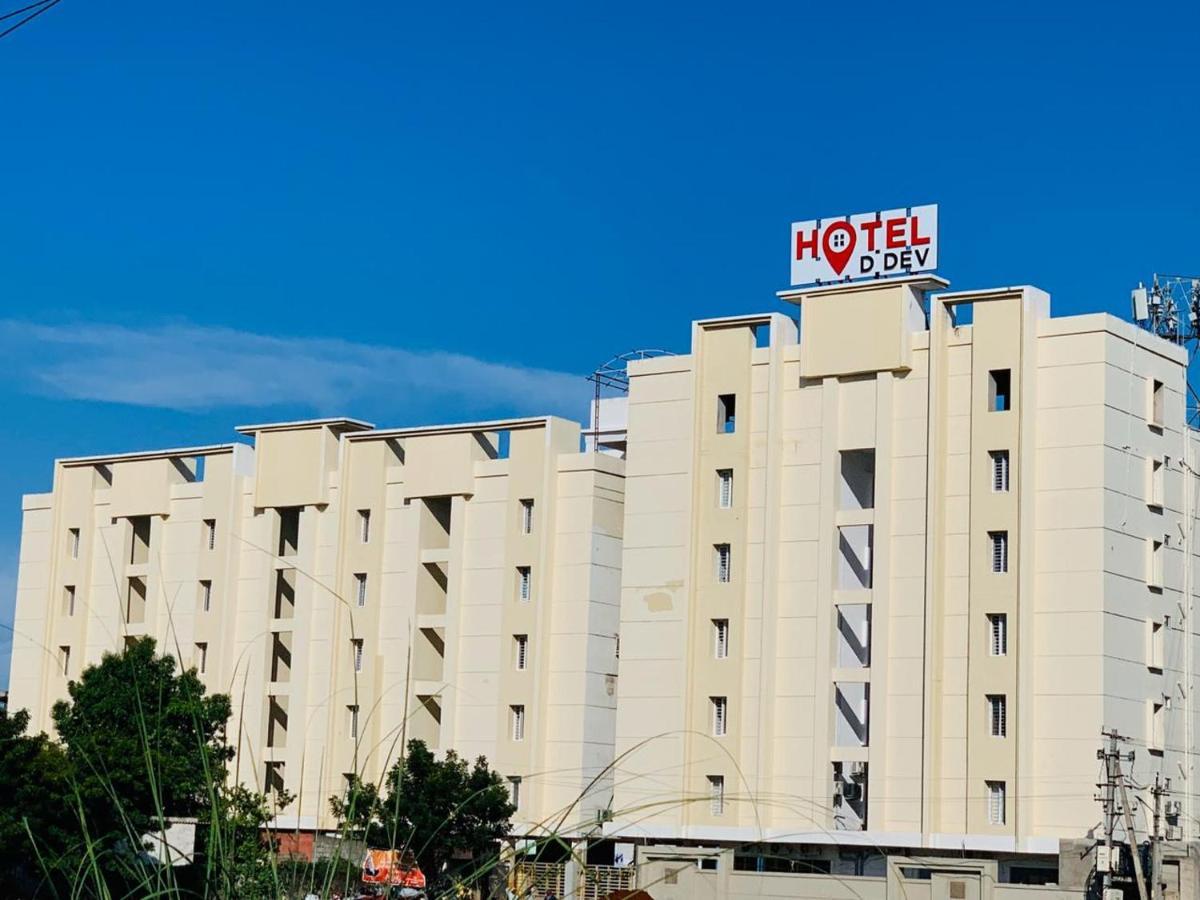 Hotel D Dev Vijayawāda Εξωτερικό φωτογραφία